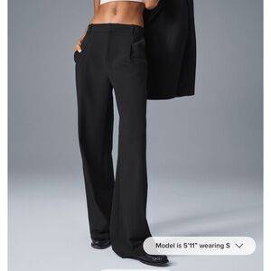 NWT Alo High Waist Pursuit Trouser